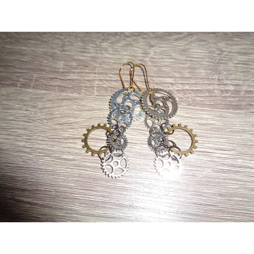 Steampunk earrings gear sprocket earring - Picture 4 of 6